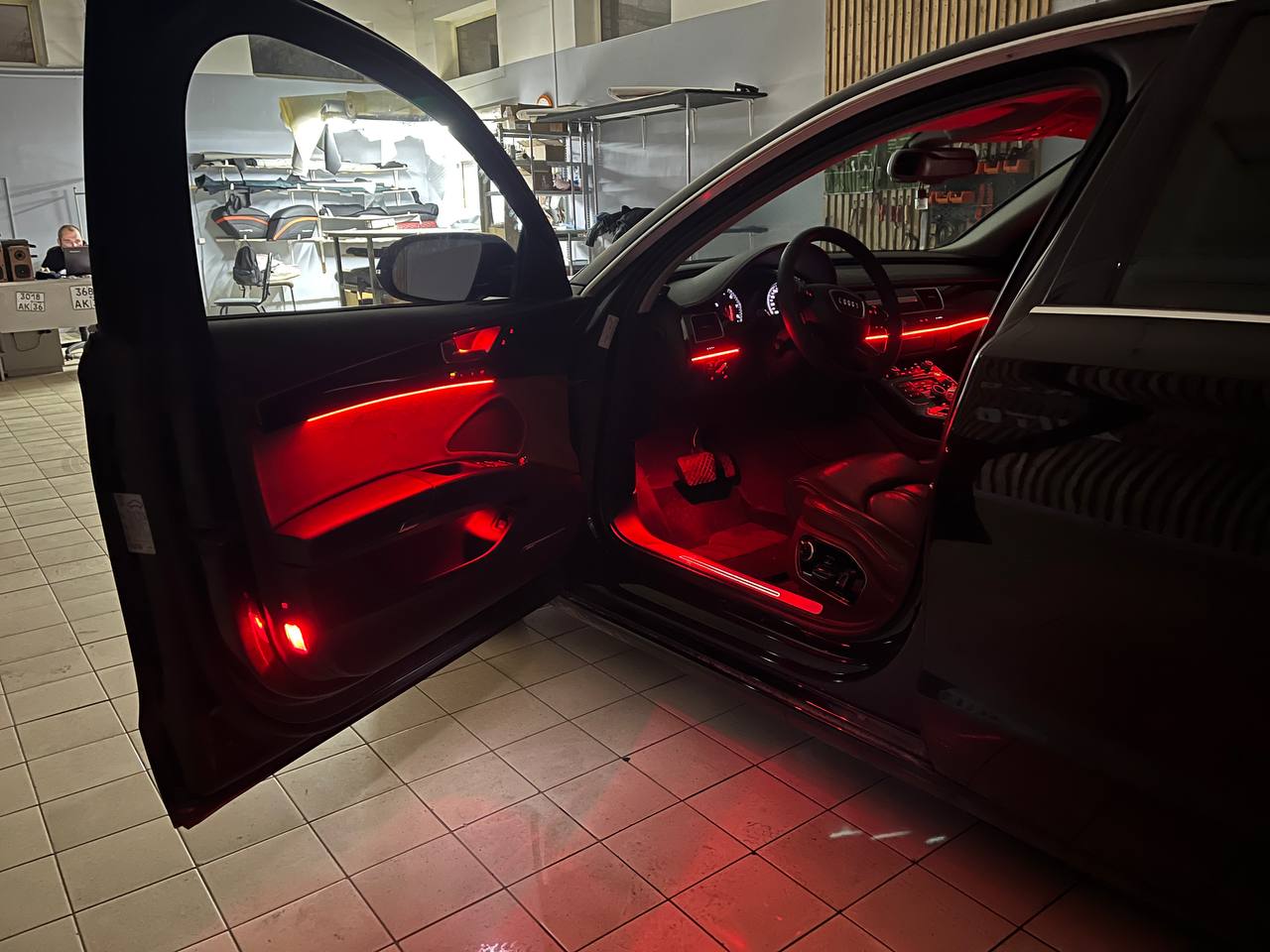 Контурная подсветка интерьера